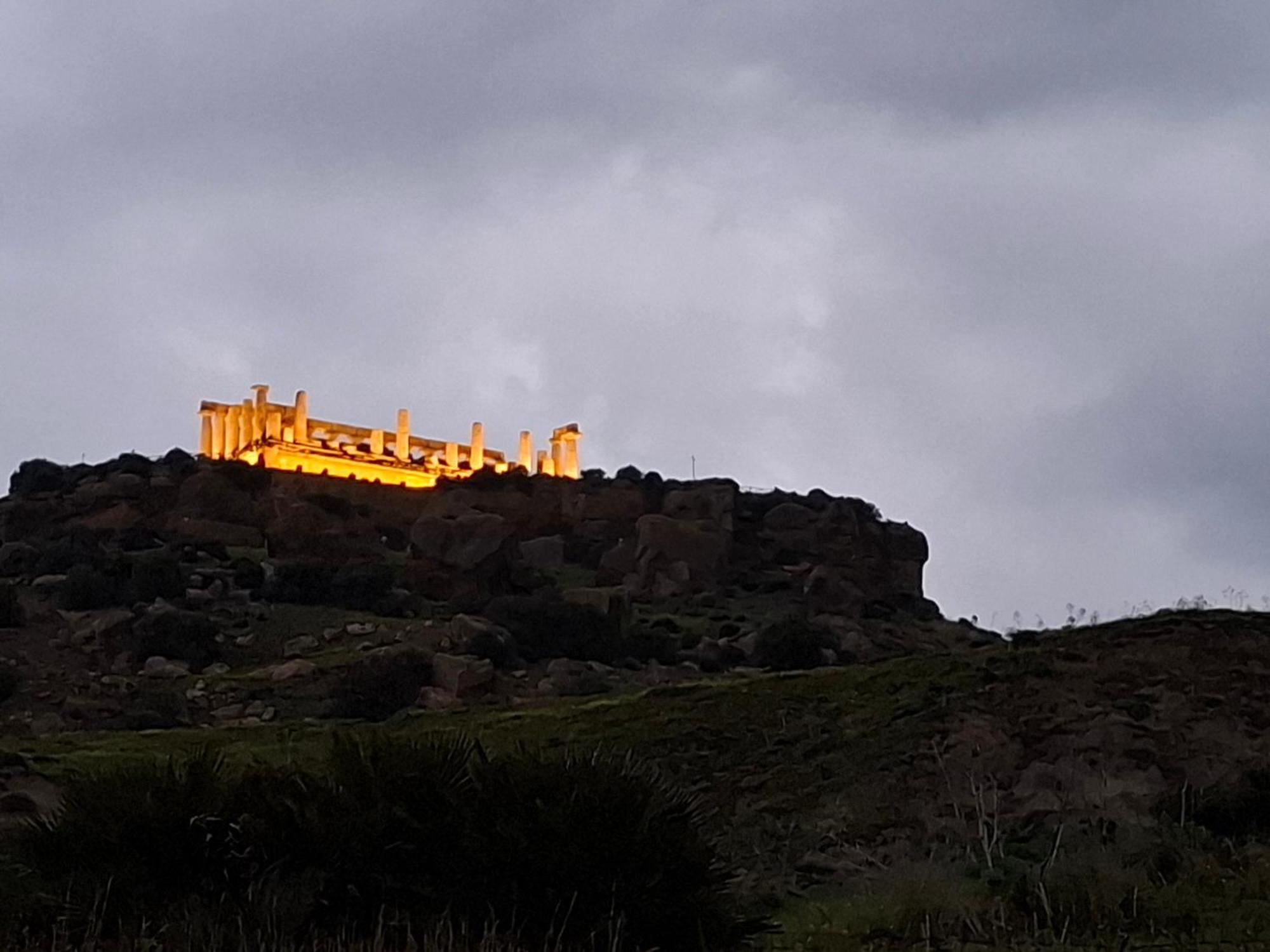 B&B Le Lumie "Il Cortiletto Del Centro" Agrigento Dış mekan fotoğraf