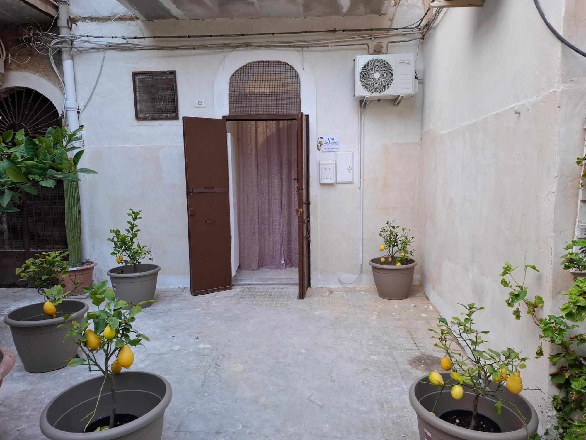 B&B Le Lumie "Il Cortiletto Del Centro" Agrigento Dış mekan fotoğraf